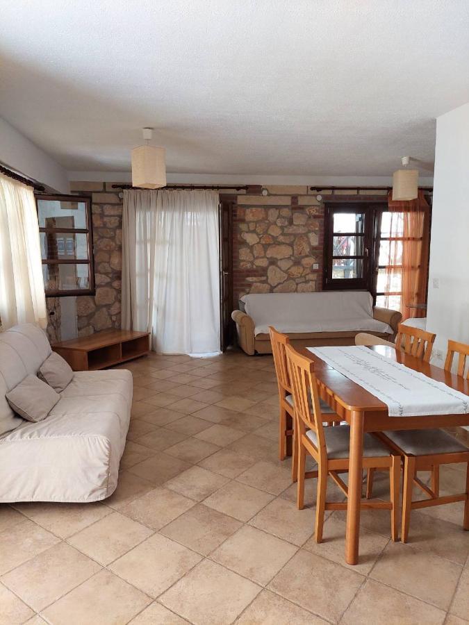 Elpida Stone House Apartment Псахудиа Екстериор снимка