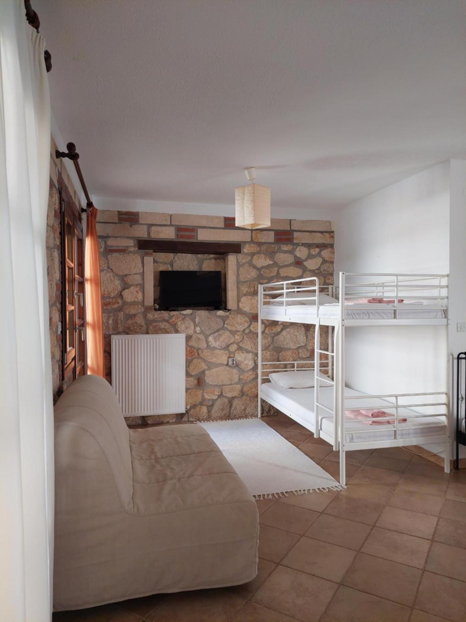 Elpida Stone House Apartment Псахудиа Екстериор снимка